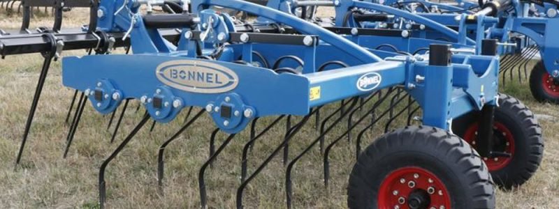 dbf874bf-4-une-herse-a-paille-1000x562